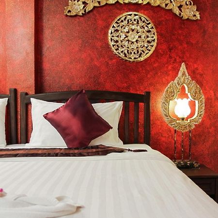 Pl Guesthouse Patong Экстерьер фото