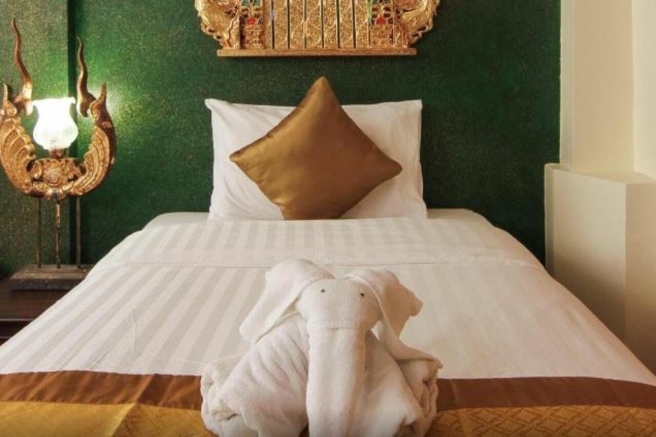 Pl Guesthouse Patong Экстерьер фото