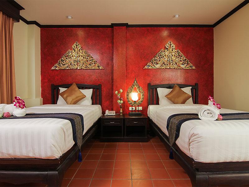 Pl Guesthouse Patong Экстерьер фото