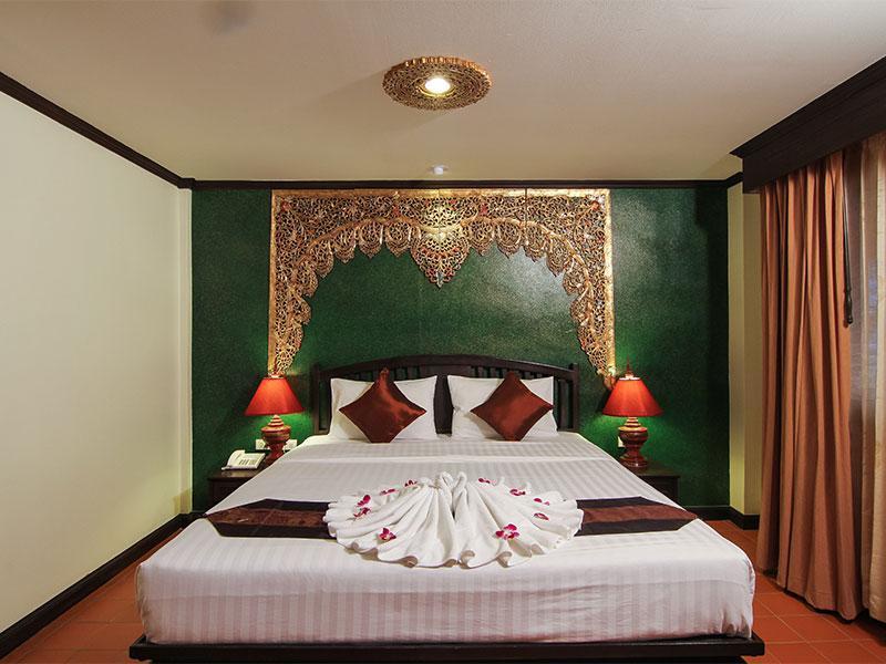 Pl Guesthouse Patong Экстерьер фото