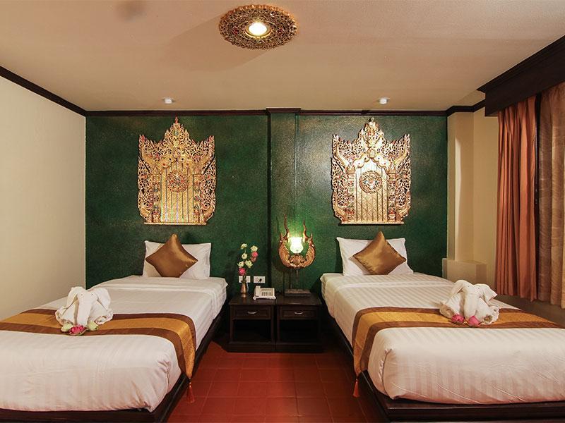 Pl Guesthouse Patong Экстерьер фото
